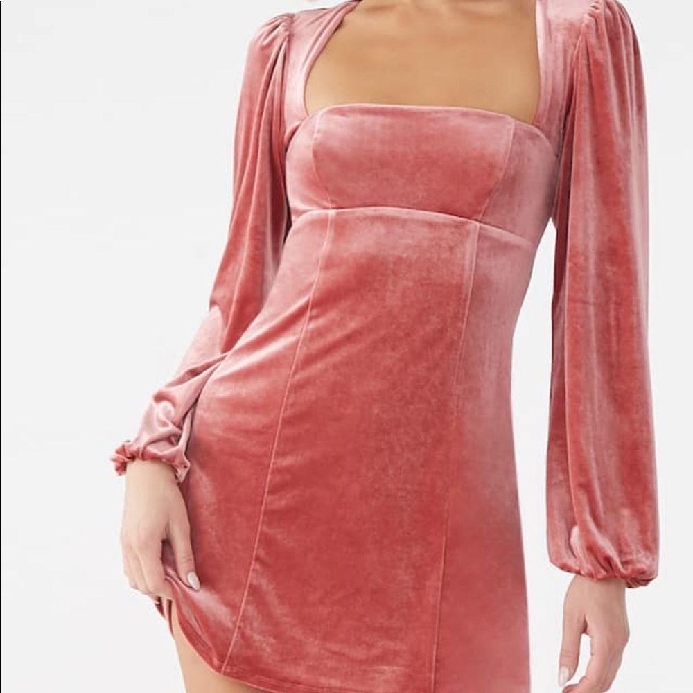 Pink velvet date night dress